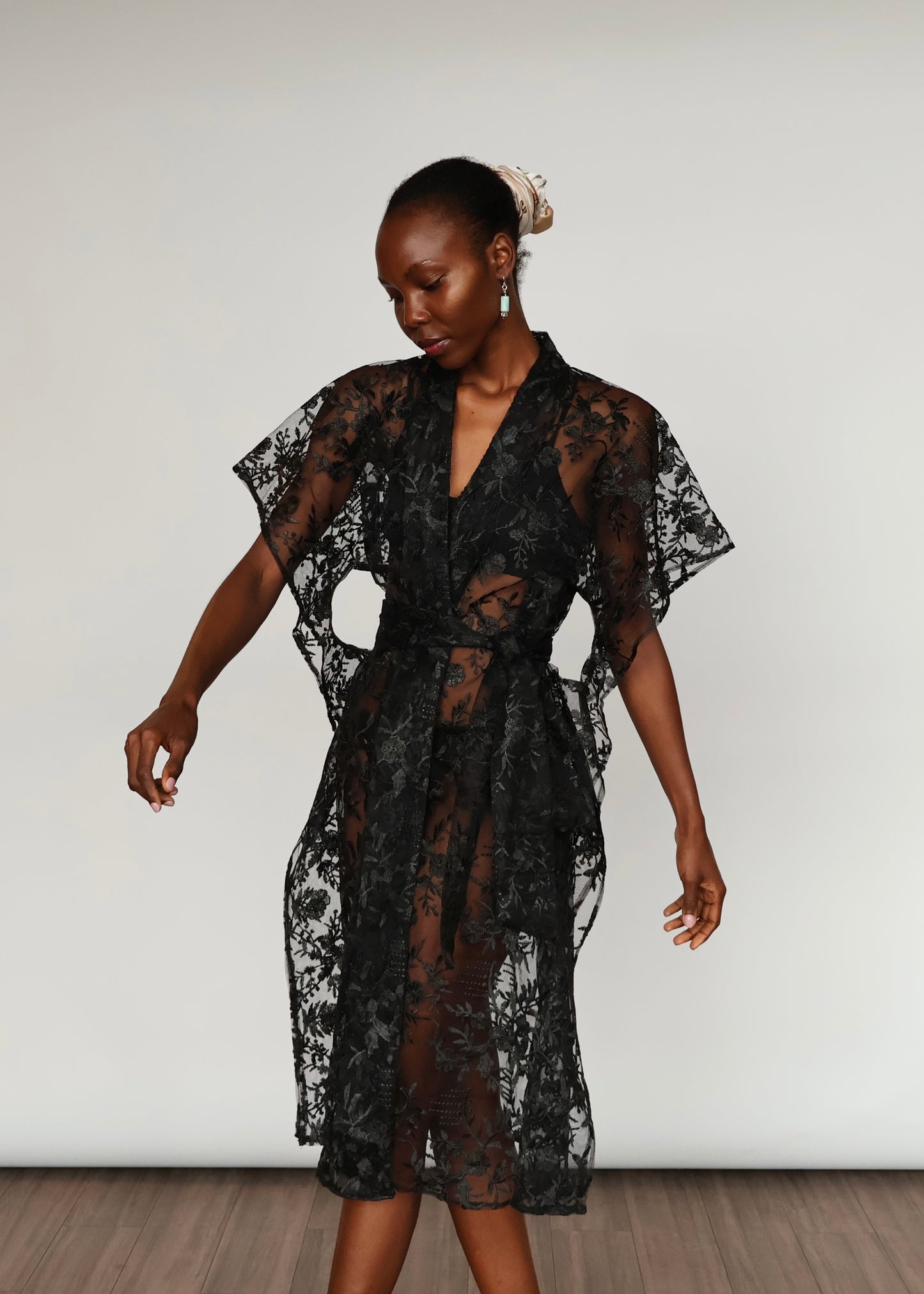 Elena Embroidered Kimono - Black