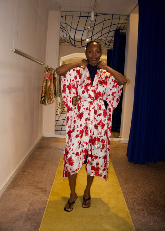 LUMI BLOOM KIMONO