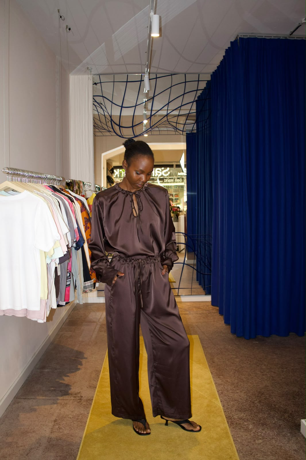 Zuri Relaxed Two-Piece Set – Mocha